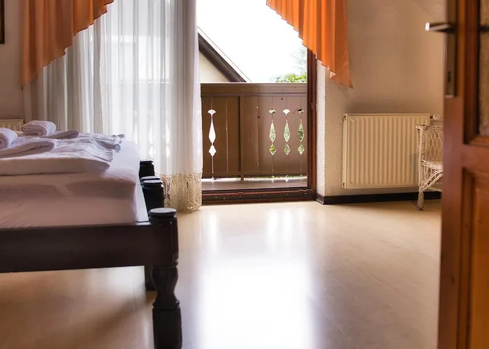 Pinus Alpinia דירה