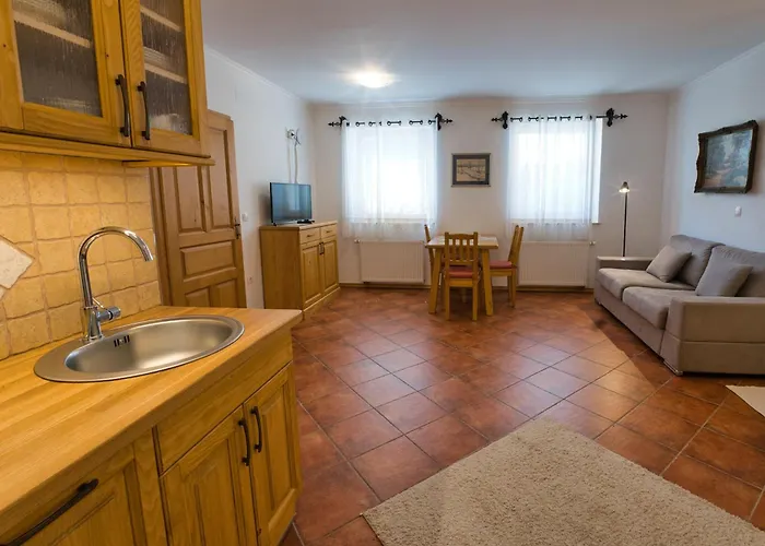 公寓 Pinus Alpinia